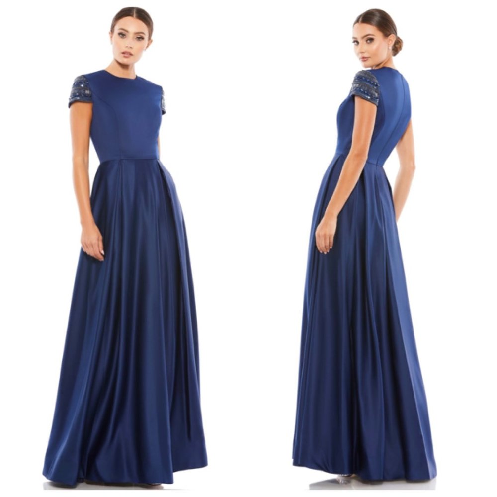 Ieena for Mac Duggal Elegant Blue Hand-Beaded Gown Size 2